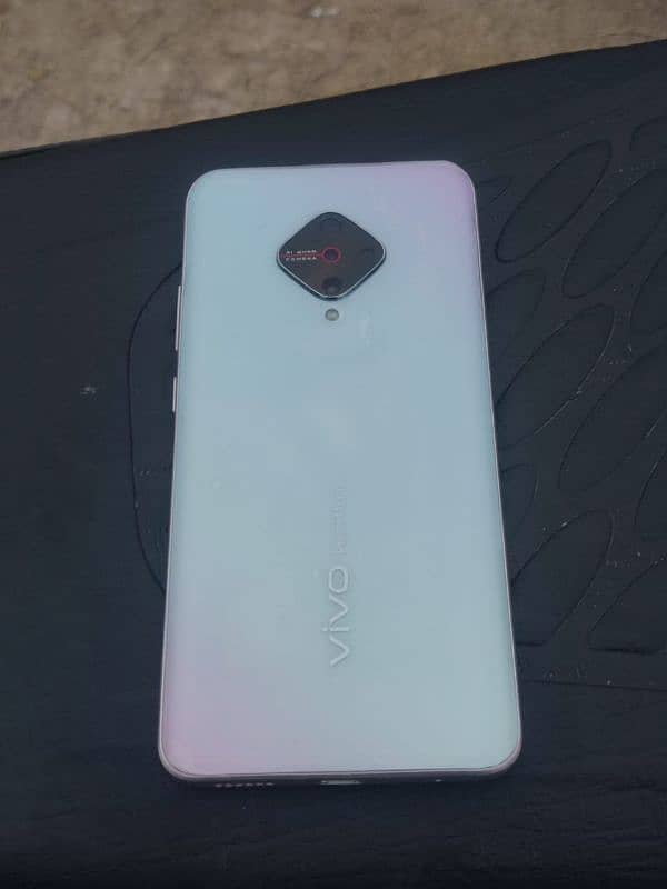 Vivo s1 pro 4