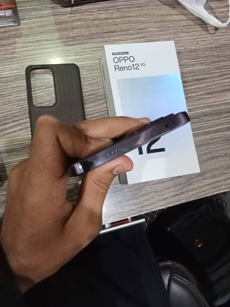 Oppo Reno 12 5g 1