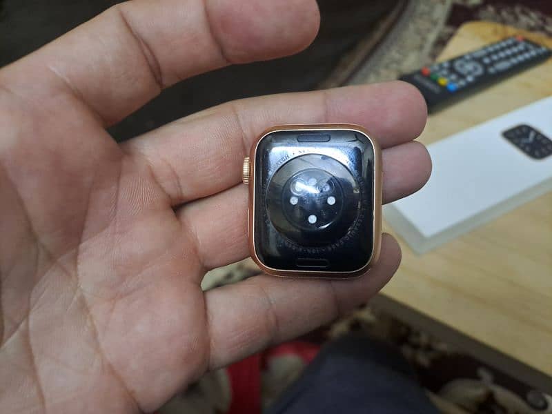 Apple series 6 watch 40 mm 6