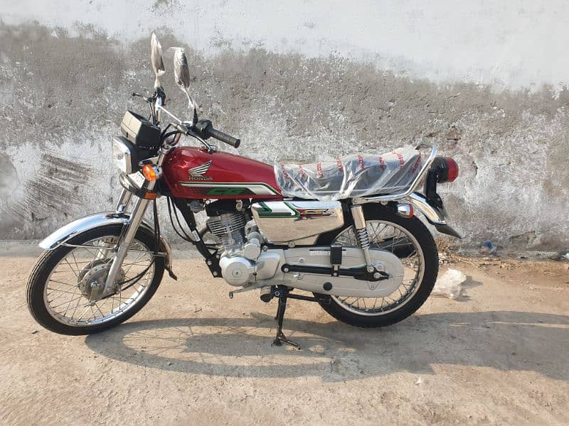 HONDA 125 SPECIAL EDITIONE 11