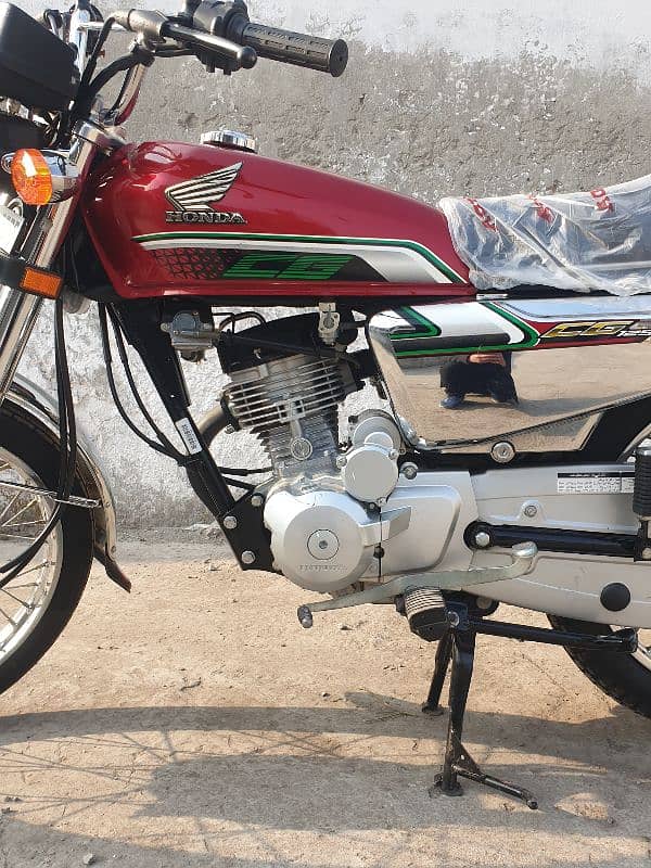 HONDA 125 SPECIAL EDITIONE 12