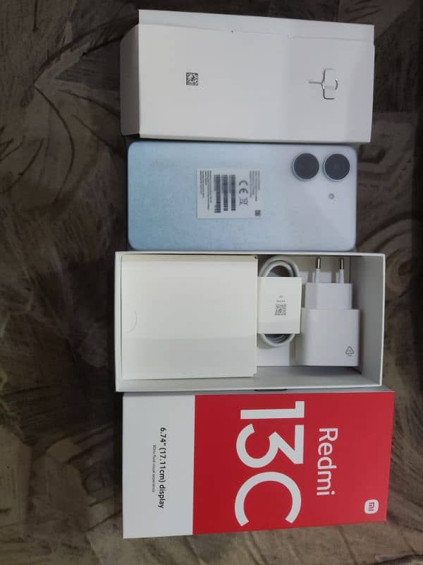 Redmi 13c Just Box's open 6+2/128 0