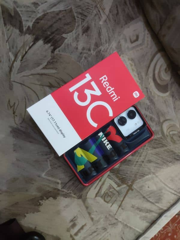 Redmi 13c Just Box's open 6+2/128 13