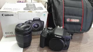 Canon 750d with Stm lens 18-55 and box accessories