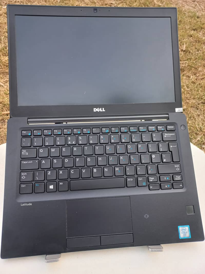 dell latitude 7280 core i7 6th gen 8gb ram 256gb FHD Screen Backlit 9