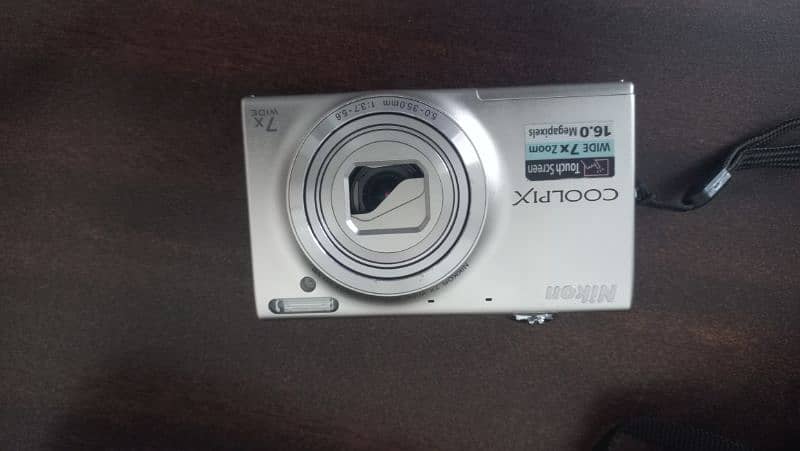 Coolpix S6100 2