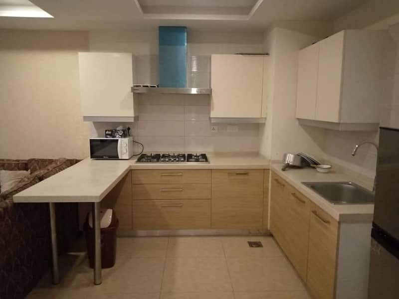 1 Bed Luxurious Fully Furnished Apartment For Rent 3