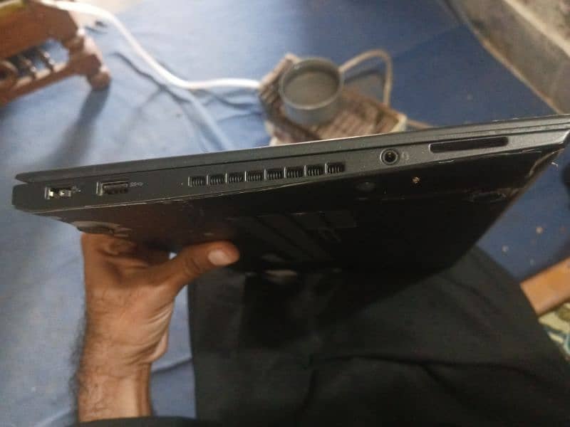 i5 6 generation Lenovo slim laptop 9