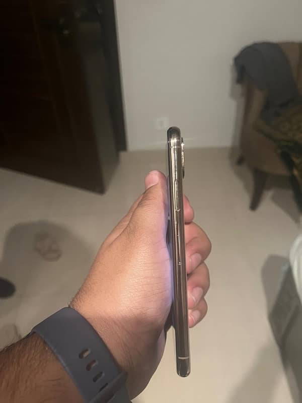 iphone xs 256 gb PTA approved for Sale!! 2