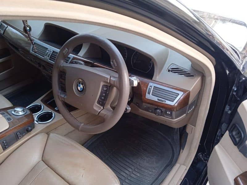 BMW 7 Series 2003 7