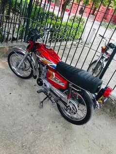 Honda 125 2020 model new condition all okay 03369633783