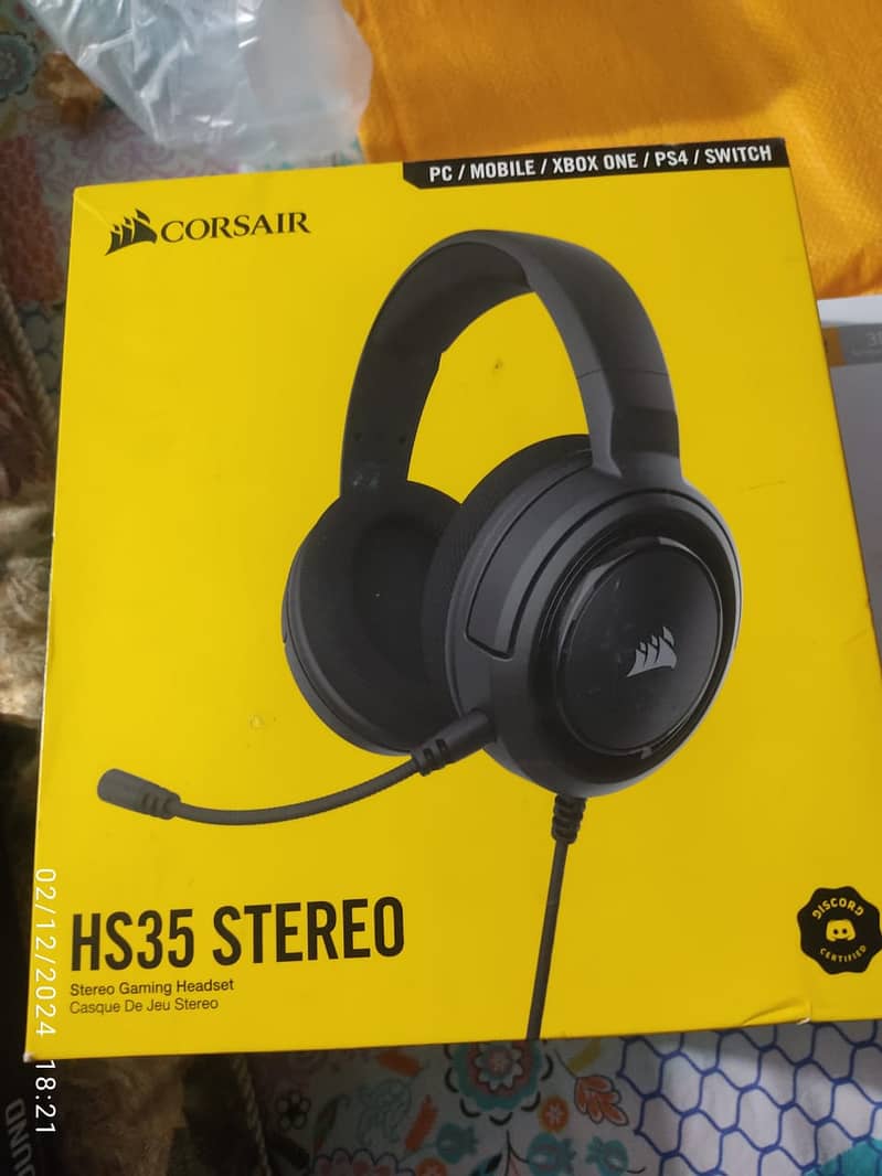 Corsair Gaming Headphones HS-35 BoxPack 0