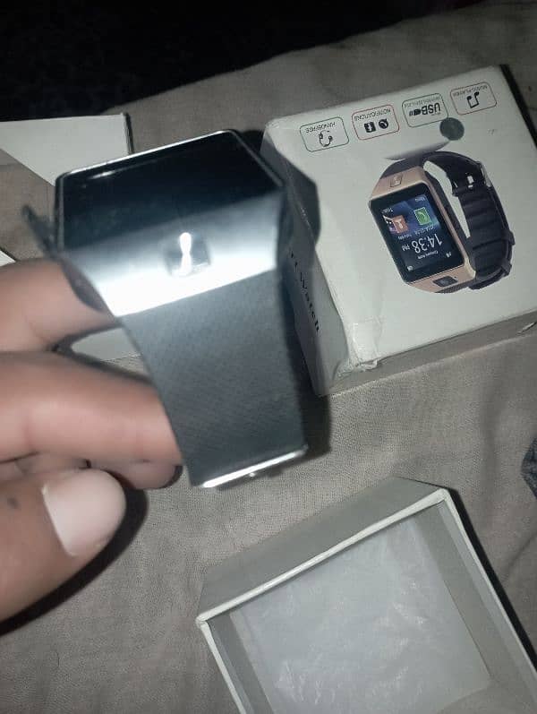 dz09 smart watch 3