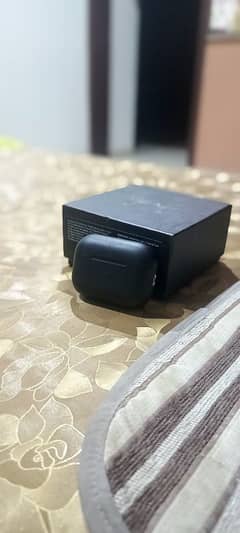 Airpods pro generation z(Black colour one month usé)