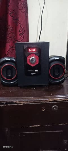 Eon bluetooth speakers 3 month used only bilkol new Hai 03234184631