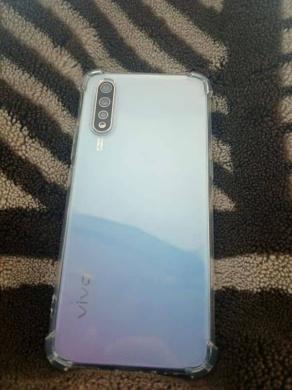 Vivo S1 4