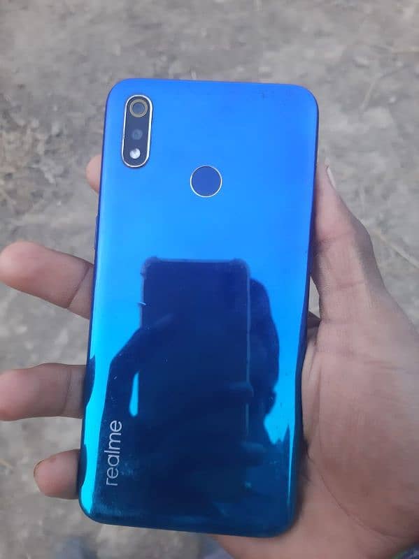 Realme 3 4/64 exchange possible 1