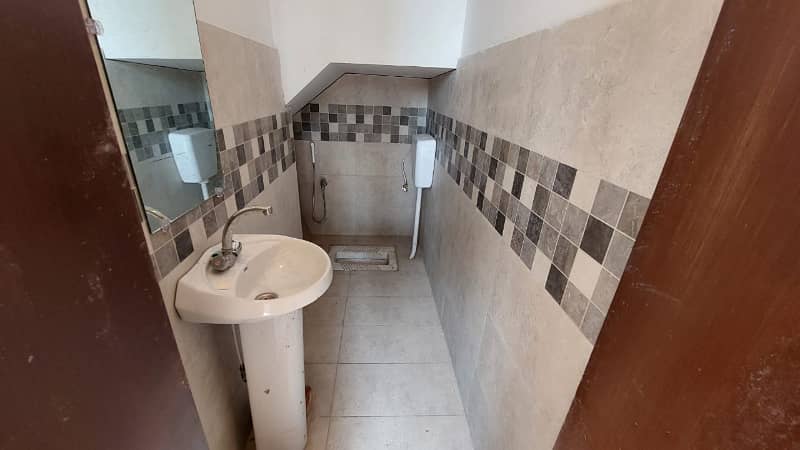 5 marla house for rent in bahria orchard 1