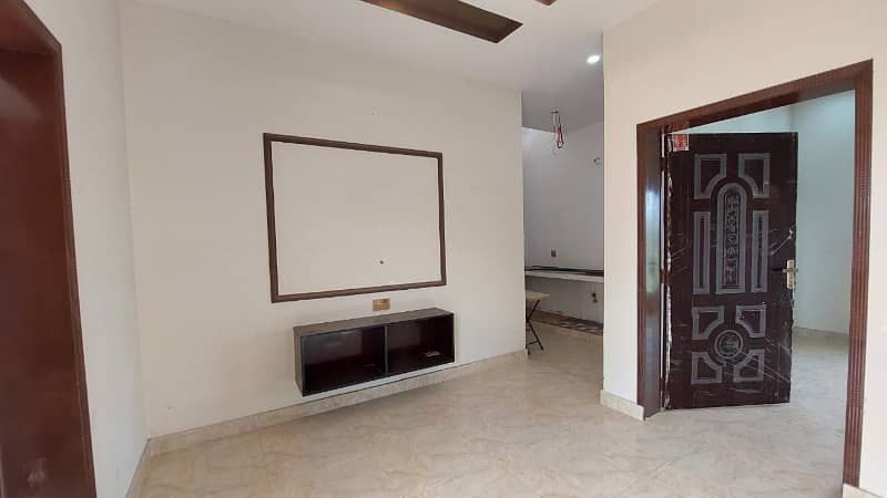 5 marla house for rent in bahria orchard 12