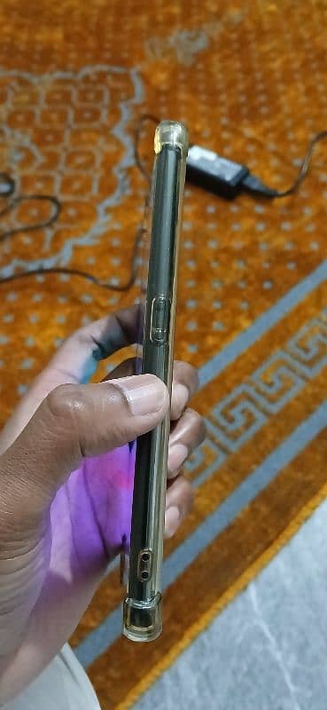 oppo F11 model 4