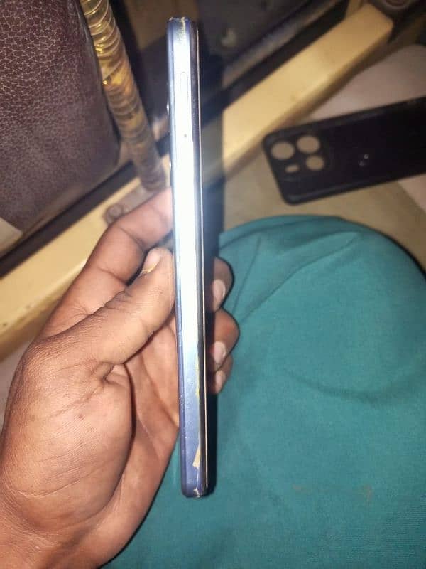 im selling My phone 1