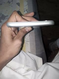 IPHONE 6PLUS NON PTA PANEL TUTA HUA HAI 3000 KA DHAL JAEGA BAKI