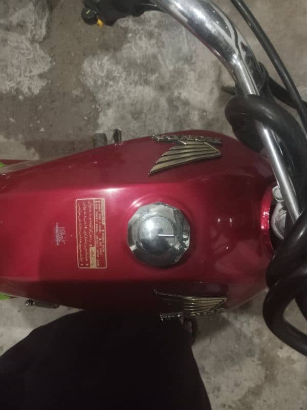 good condition bike Islamabad number biometric available 2