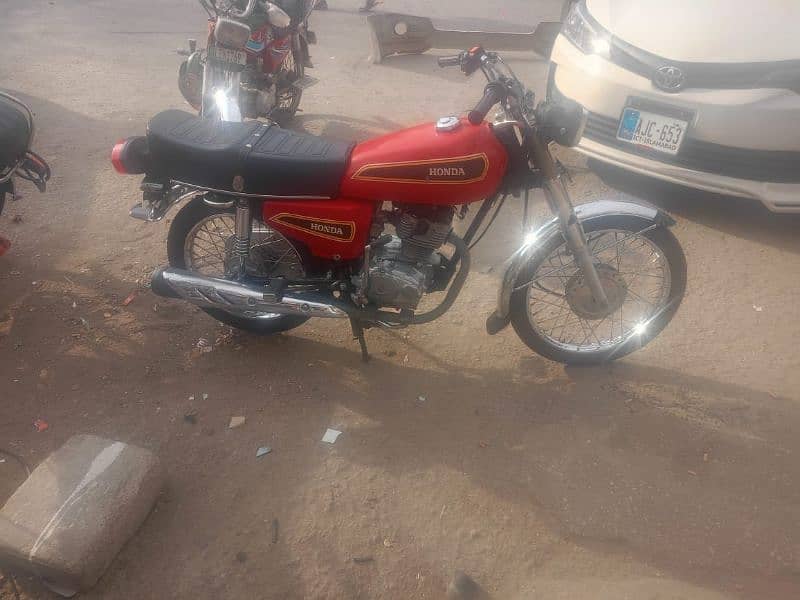 contact. 03054277045. . Honda cg 125 With genuine parts and all documents 3