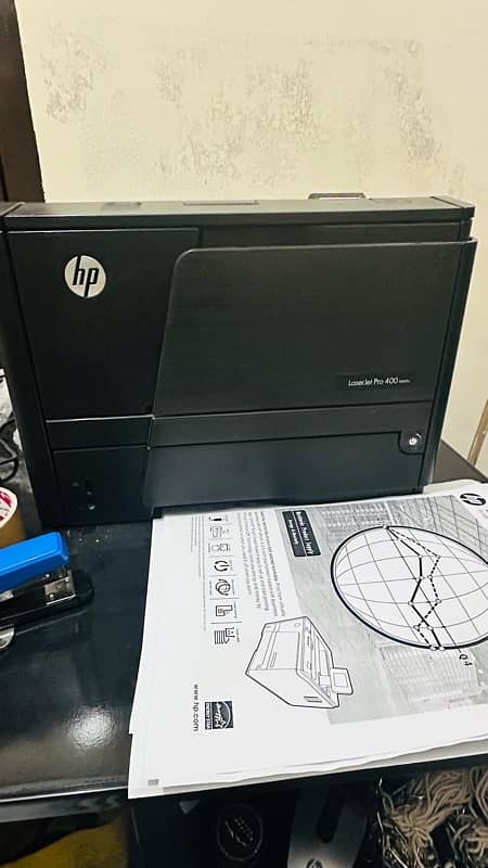 HP LeaserJet Pro 400 M401n 0