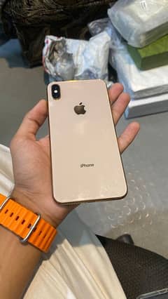 I phone Xs max with box