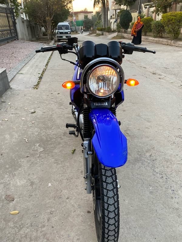 Yamaha ybr 125 G 4