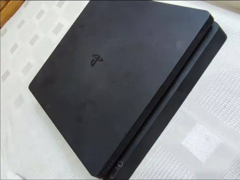 ps4 slim 3