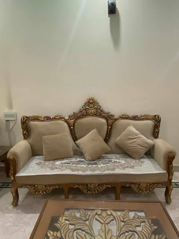 Royal Sofa Set with Table Cushions 2