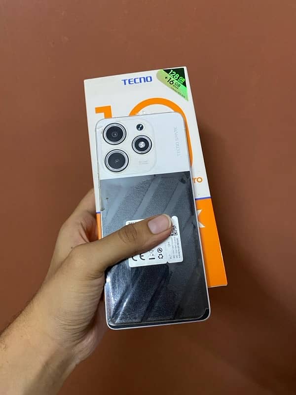 Tecno spark 10pro 0