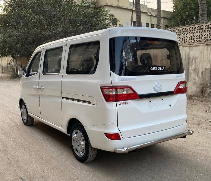 Changan Karvaan van 2022 white 7 seater dual Ac 15