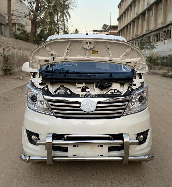 Changan Karvaan van 2022 white 7 seater dual Ac 19