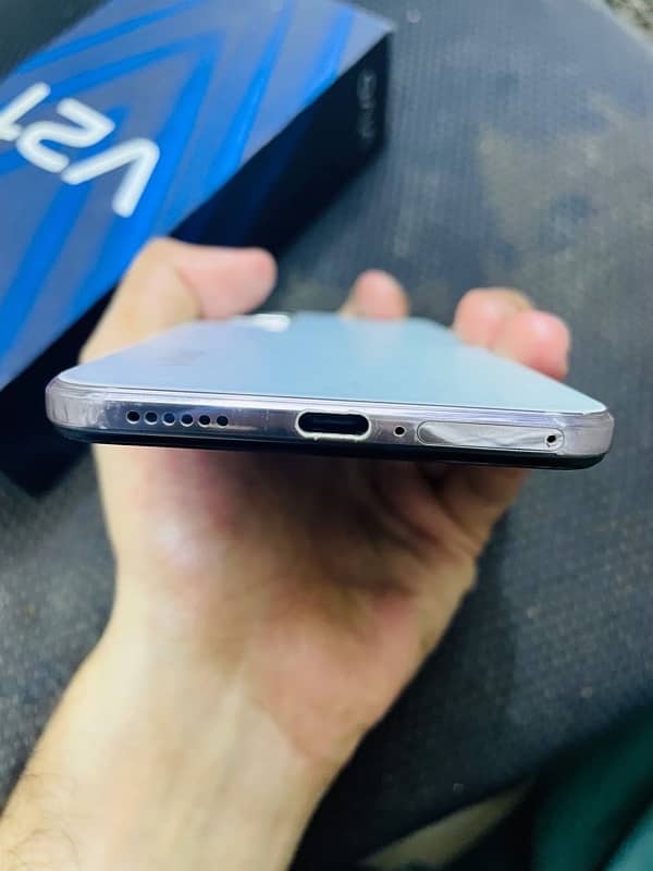 VIVO V21 8GB RAM 128GB ROM WITH BOX 2