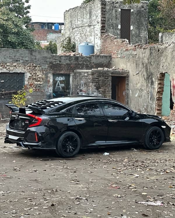 Honda Civic RS Turbo 2019 5