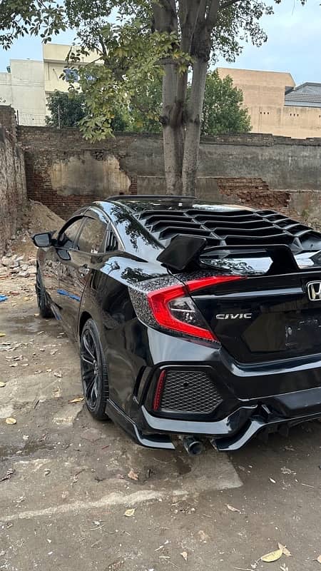 Honda Civic RS Turbo 2019 12