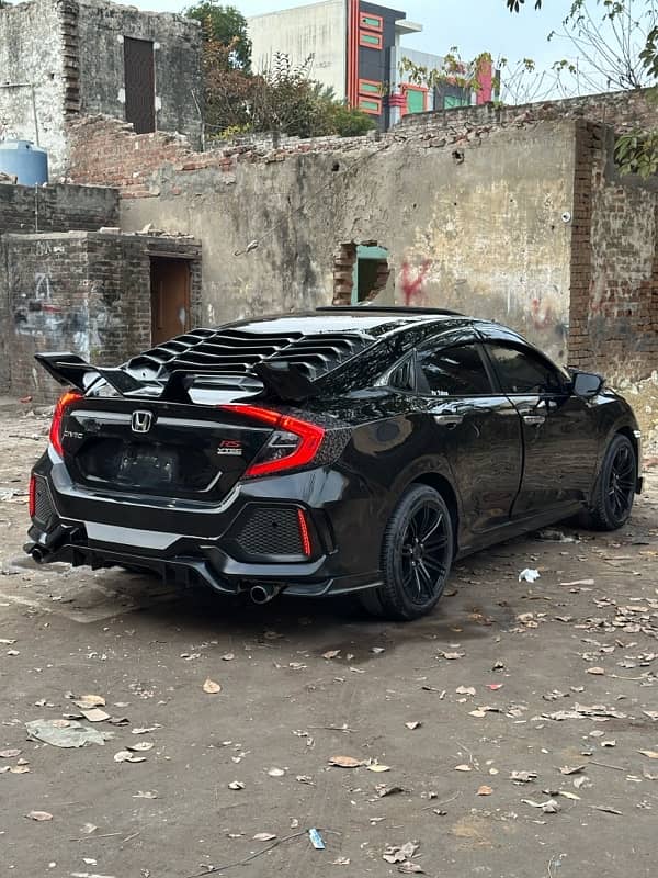 Honda Civic RS Turbo 2019 13