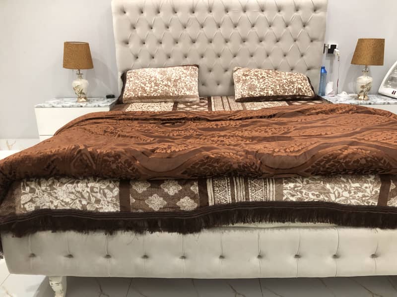 Brand king size bed room set. 1