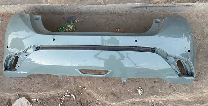 Aqua backe bumber and front bumper available 3