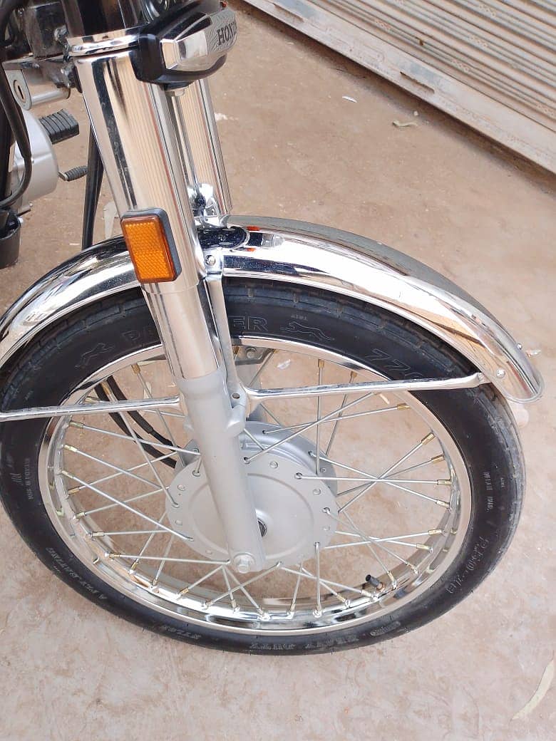 Honda CG 125 2023 11