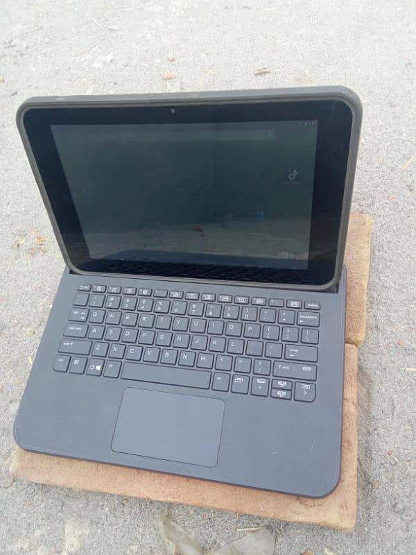 HP Pro slate 10 EEG 1 2