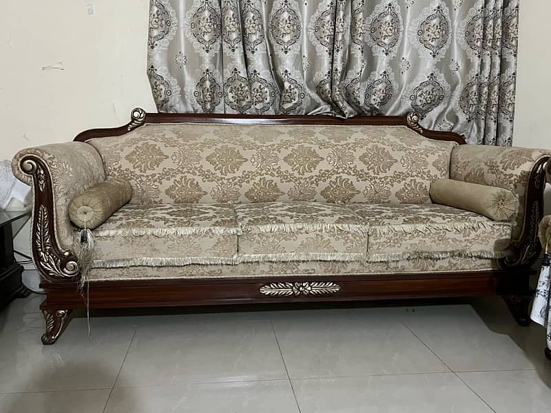 golden sofa set 7 seater 1