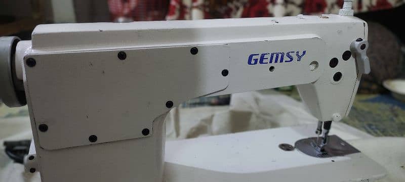 Gemsy Sewing machine 2