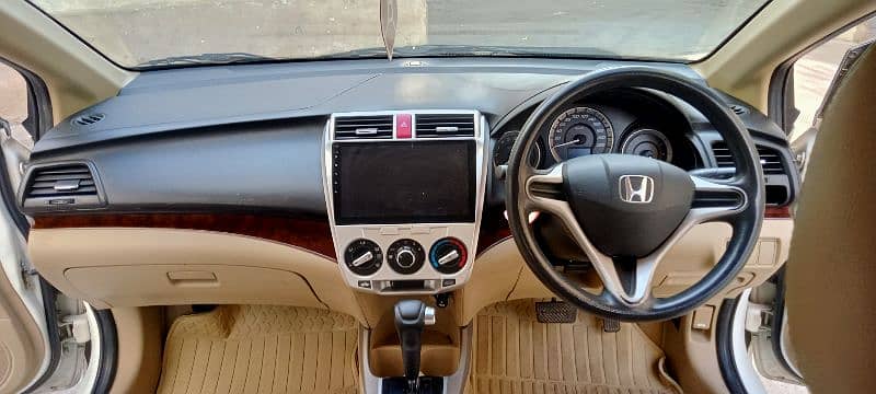 Honda City Aspire full option Pakage 9