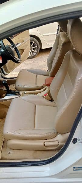 Honda City Aspire full option Pakage 11