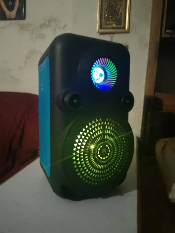 Audionic speaker 1