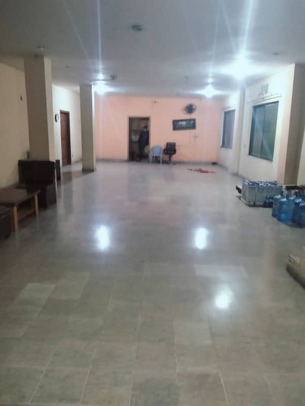 First Floor 2700sqft Office Hall Empress Road Shimla Hill Davis Road Lahore 1